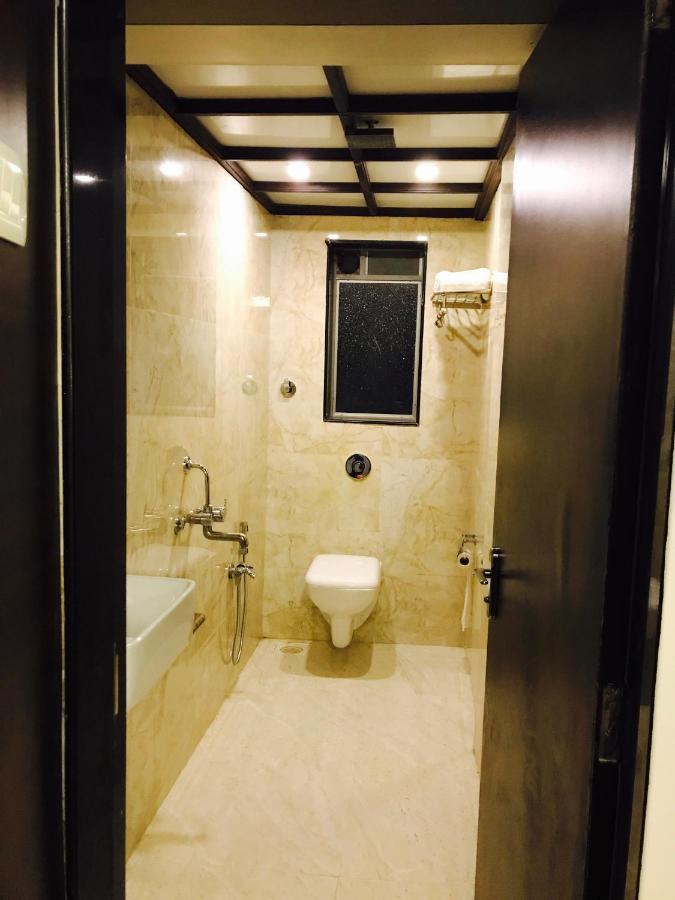 Hotel Sai Kripa Imperial Daman Exterior foto